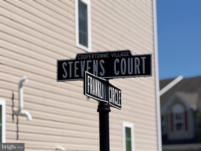 1 Stevens Ct