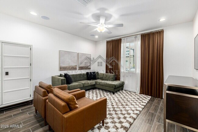 Photo - 4145 E Jones St
