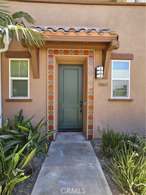 Photo - 5860 Spring St Townhome