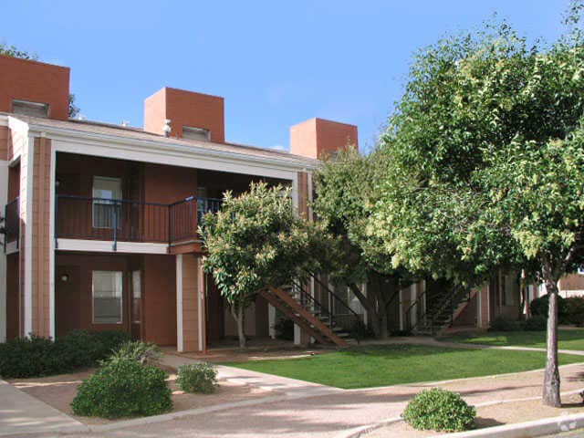 Building - Las Brisas