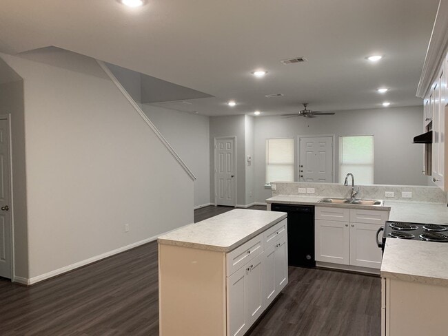 Photo - 8102 Caddo Rd