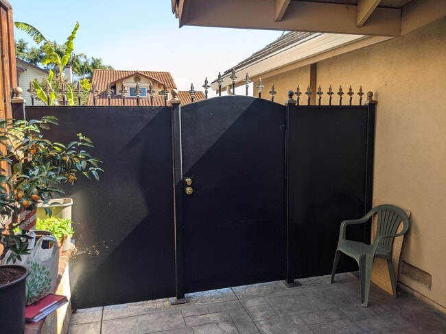 Photo - 3317 Kuykendall Pl Unit Studio