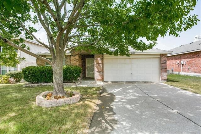 Building Photo - 2620 Clear Brook Dr Rental