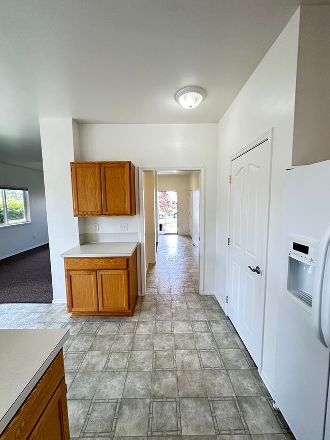 Photo - The Oaks Apartments