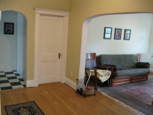 Photo - 24 Euston St