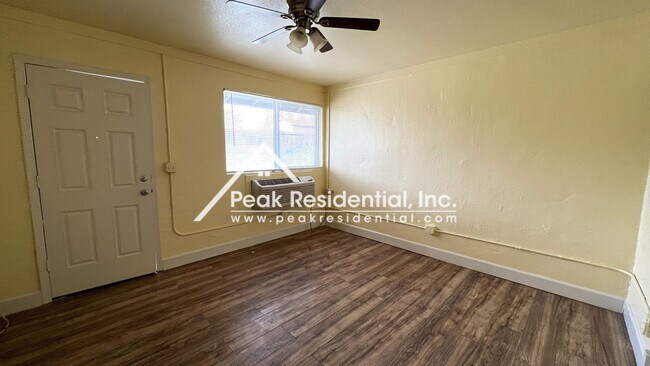 1637 Kathleen Ave Unit 2