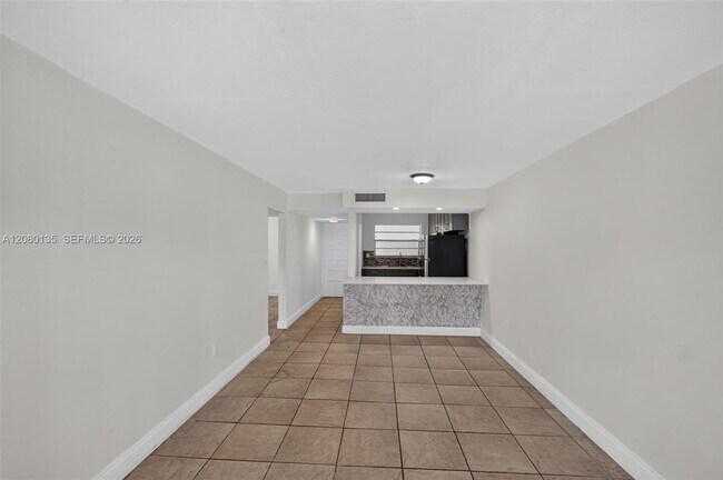 Photo - 453 SW 2nd St Unit 301C