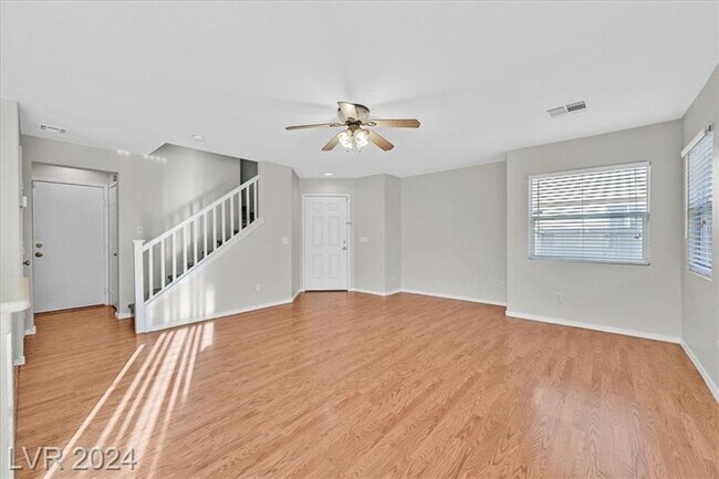 Photo - 3 bedroom, 2 story home in Great Location