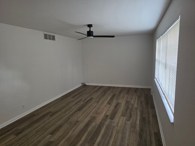4209 Defoe Dr Unit A