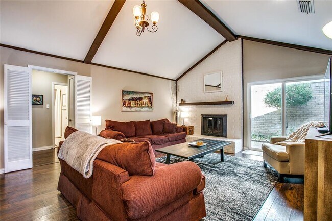 Photo - 2212 Placid Dr