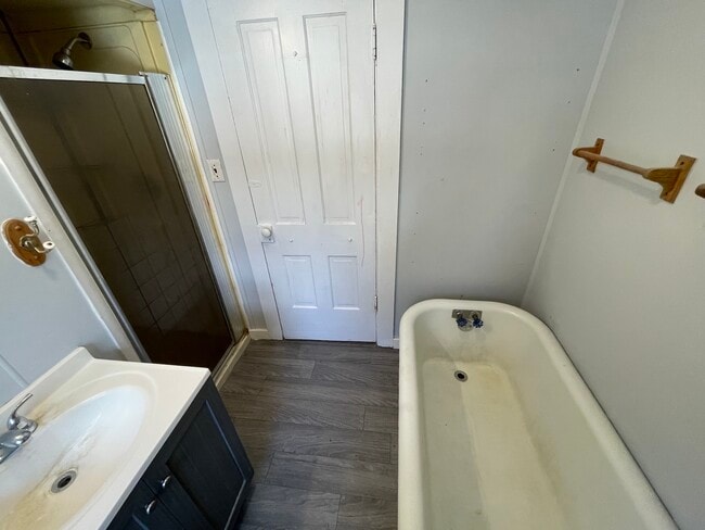 Photo - 308 Stewart-