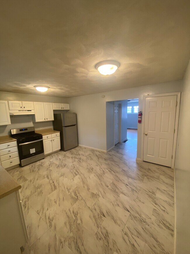 Photo - 29 Fortin Ave