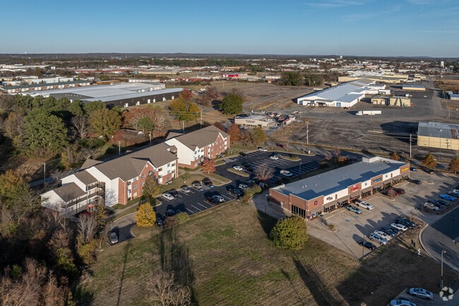 Photo - Donaghey Court Apartments