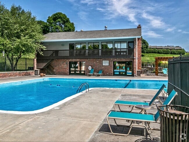 Building Photo - Club at Highland Park Rental