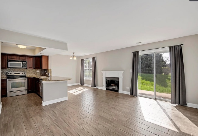 Photo - 11 Foxcroft Rd Unit 115