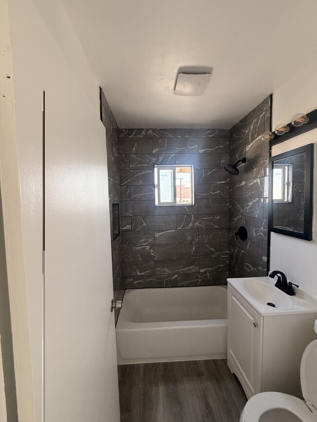 Photo - 760 1/2 S Hillview Ave Unit 760 1/2