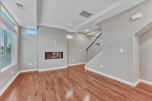 Photo - 5 Bed 3.5 Bath Meadows Home