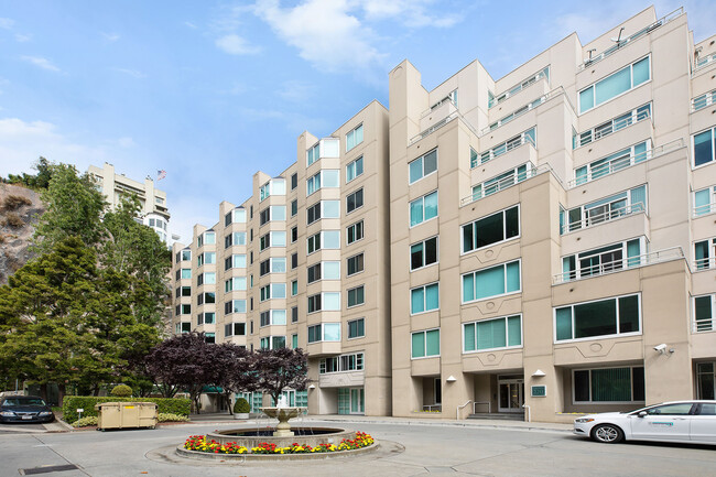 Photo - 240 Lombard St Condo Unit #