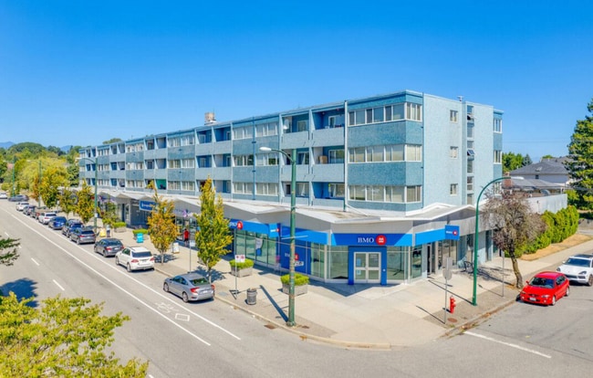 Building Photo - Cambie Plaza - 1BR 1BA