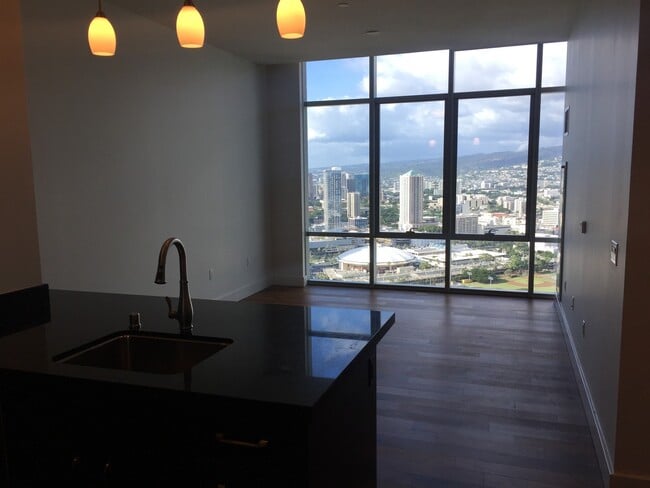 Photo - Waihonua at Kewalo 1-Bedroom Penthouse!