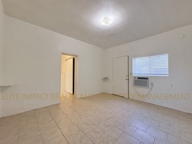 Photo - 2454 N Treat Ave