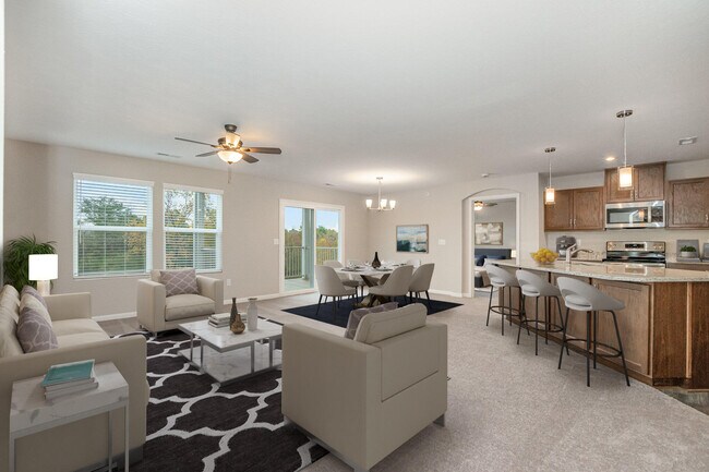 Photo - 2412 Arezzo St