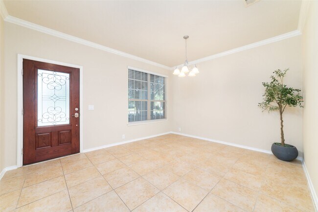 Photo - 6403 Guilford Glen Ln