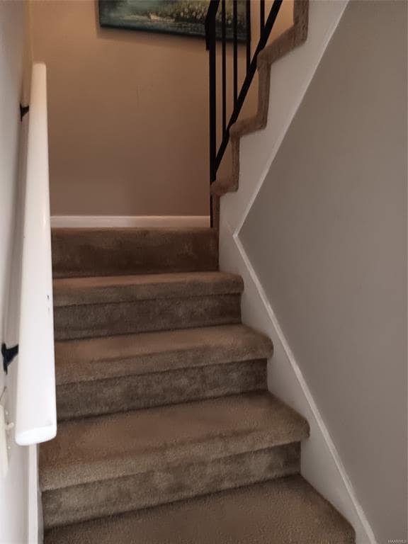 Photo - 509 Saddlewood Ln