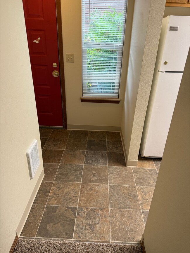 Photo - SW Karla Ct. Unit KC5943