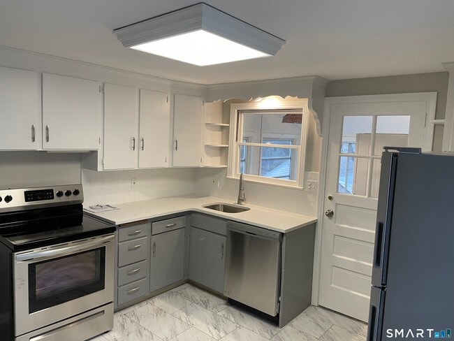 Photo - 103 Seymour Ave