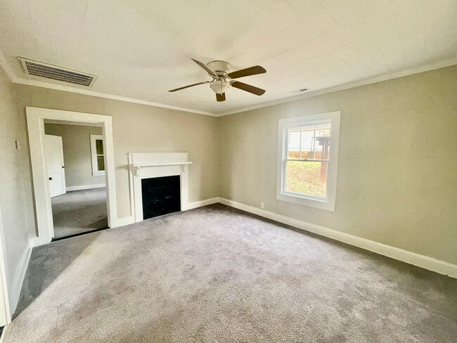 Photo - Welcome to this charming 2-bedroom, 1-bathroom home located in the scenic Kings Mountain, NC