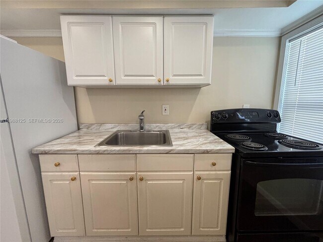 Photo - 1715 Lincoln St Unit 21