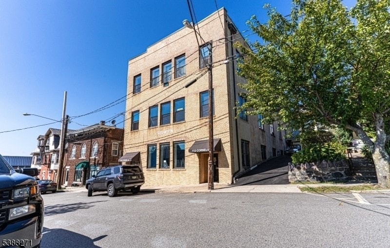 Photo - 110 Cornelia St Unit 3