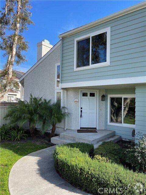 Building Photo - 381 Deerfield Ave Rental