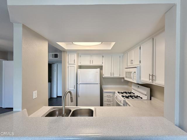 Photo - 4500 Laurel Canyon Blvd Unit 208