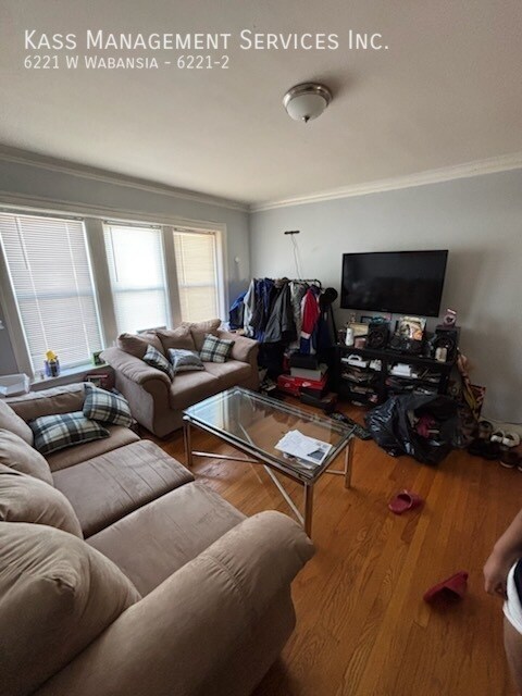 Photo - 6221 W Wabansia Ave Unidad 6221-2