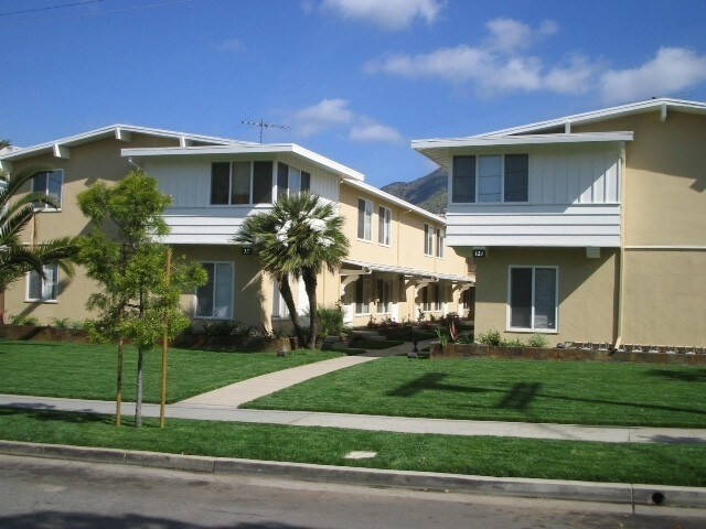 Photo - 321 Cameron Pl