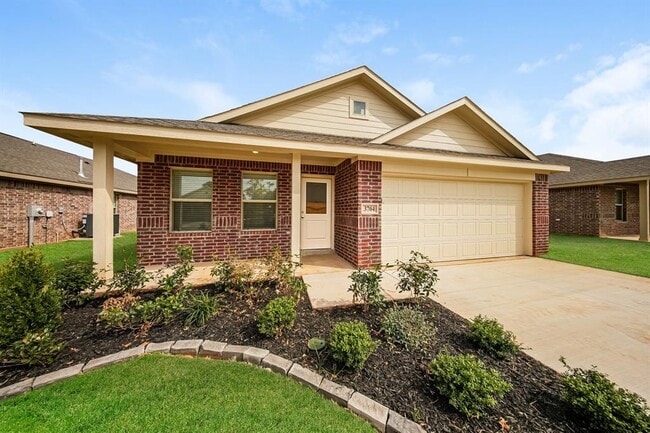 Photo - 3704 Palmetto Blf Dr