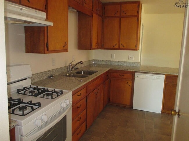 Photo - 4106 Aspen St