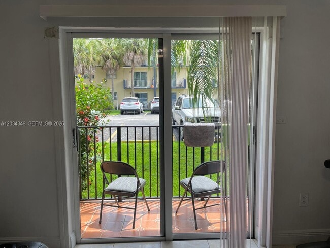 Photo - 4275 NW S Tamiami Canal Dr Unit 2-111