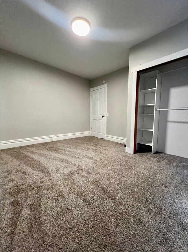 Photo - 707 McCourtie St Unit #1