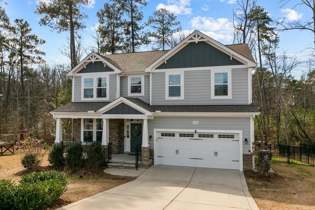 Photo - 230 Parrish Ln