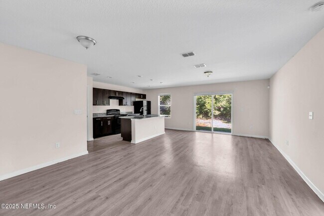 Photo - 2603 Lowell Ave