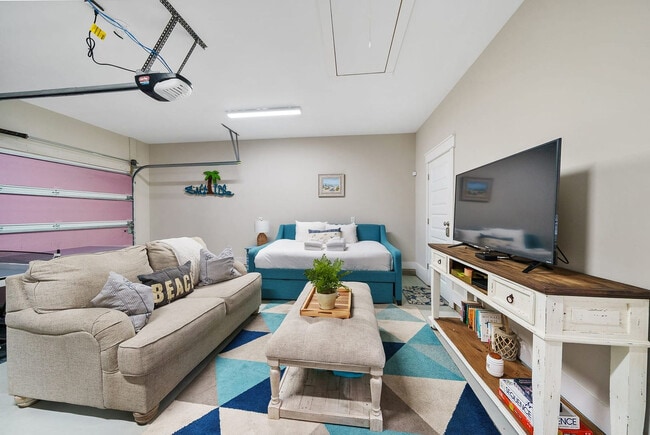 Photo - 121 Christmas Tree Ln Unit SI ID1511625P