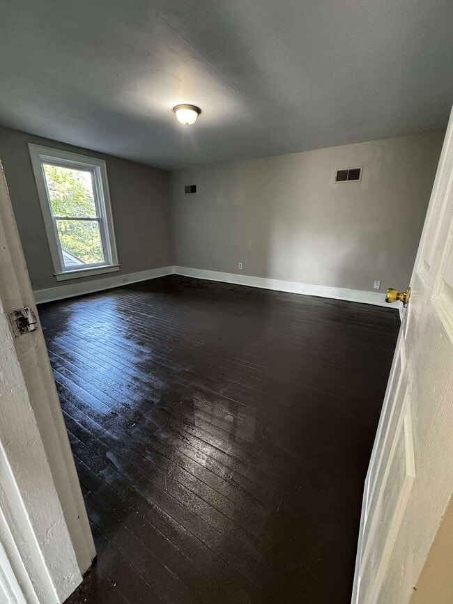 Photo - 836 Richardson st