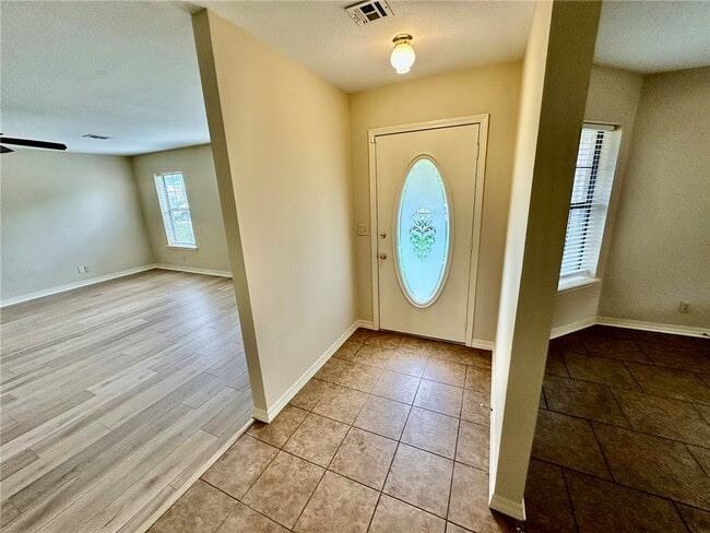 Photo - 2311 W Willow St