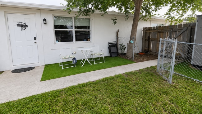 Photo - 8576 Sunset Dr