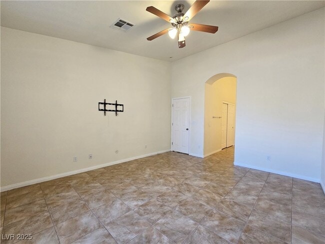 Photo - 9818 Nicova Ave