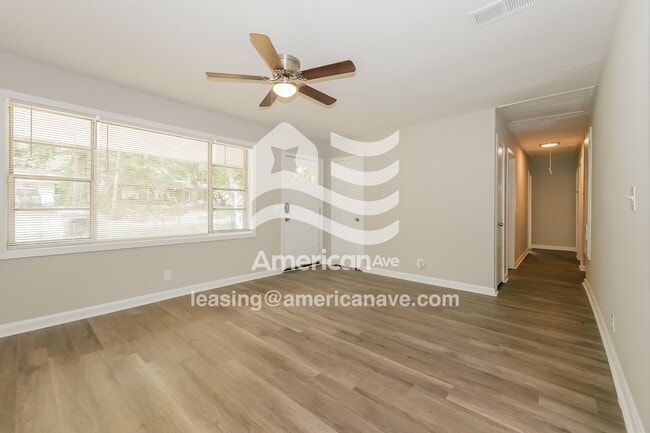 Photo - 4758 Wellborn Dr