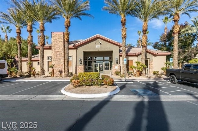 Building Photo - 8000 W Badura Ave Unit 1020